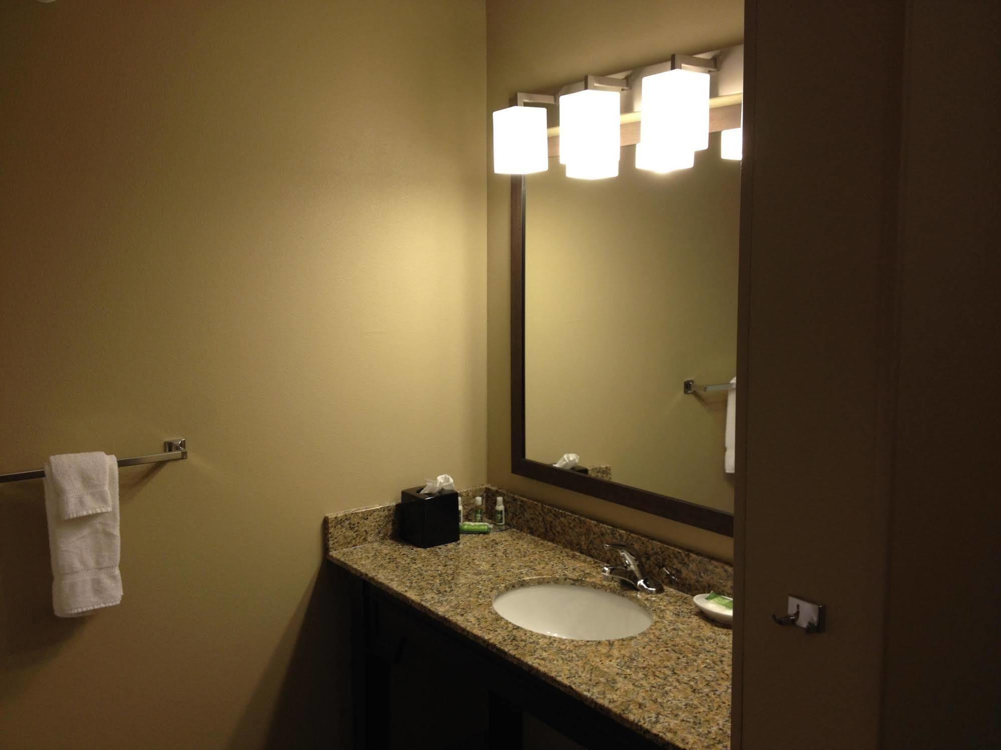 Grandstay Hotel & Suites - Glenwood Dış mekan fotoğraf